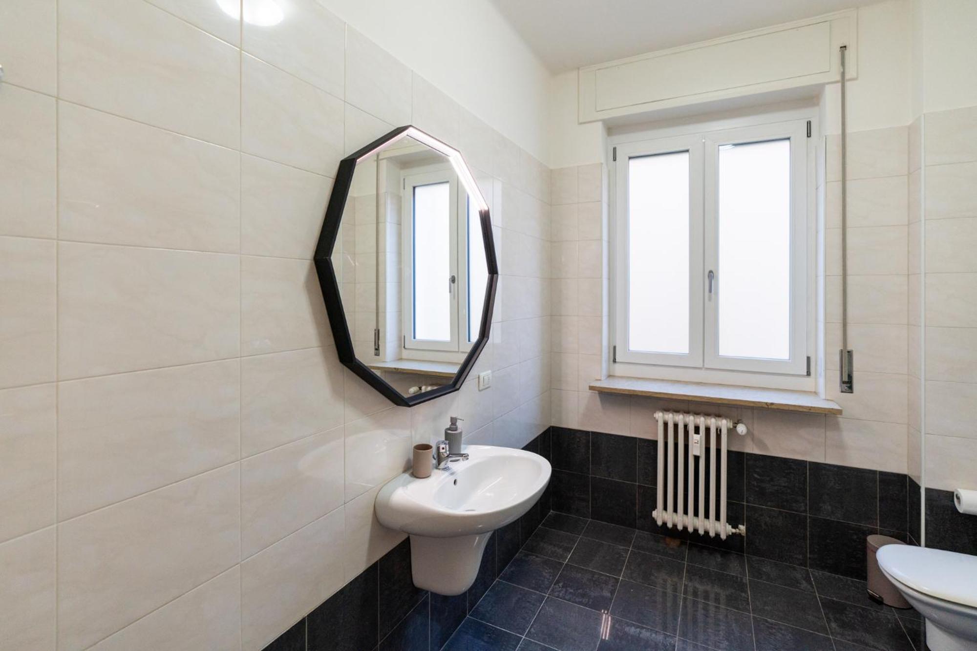 Domus Verona - Elegante Residenza Con Affaccio Su Porta Leoni Camera foto