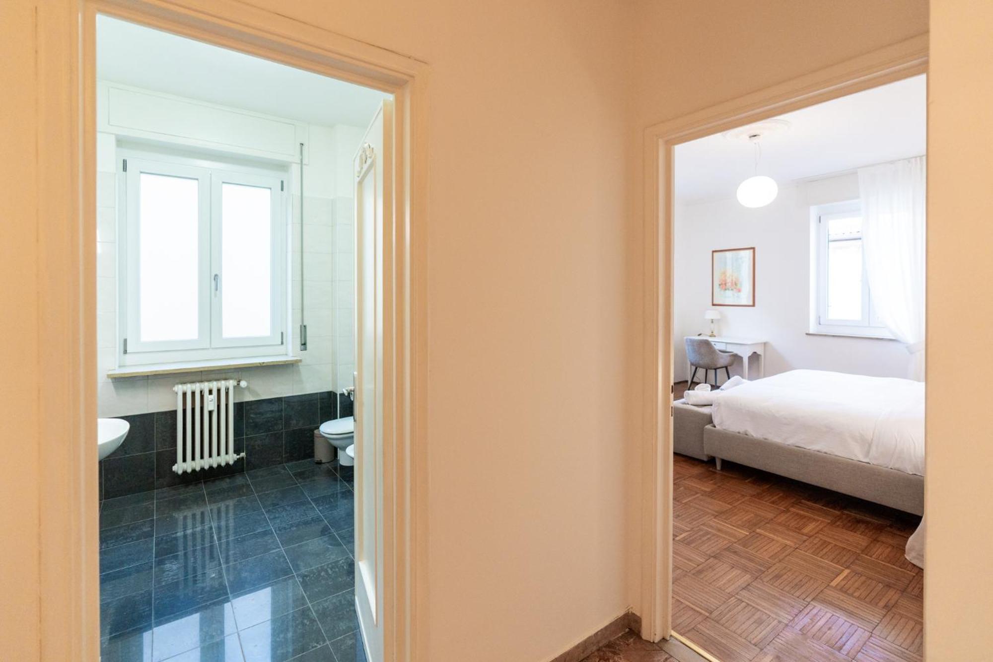 Domus Verona - Elegante Residenza Con Affaccio Su Porta Leoni Camera foto