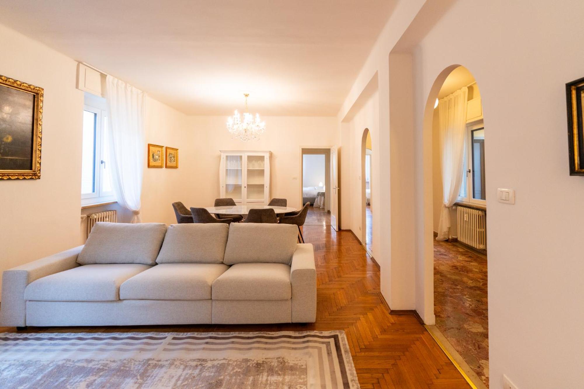 Domus Verona - Elegante Residenza Con Affaccio Su Porta Leoni Camera foto