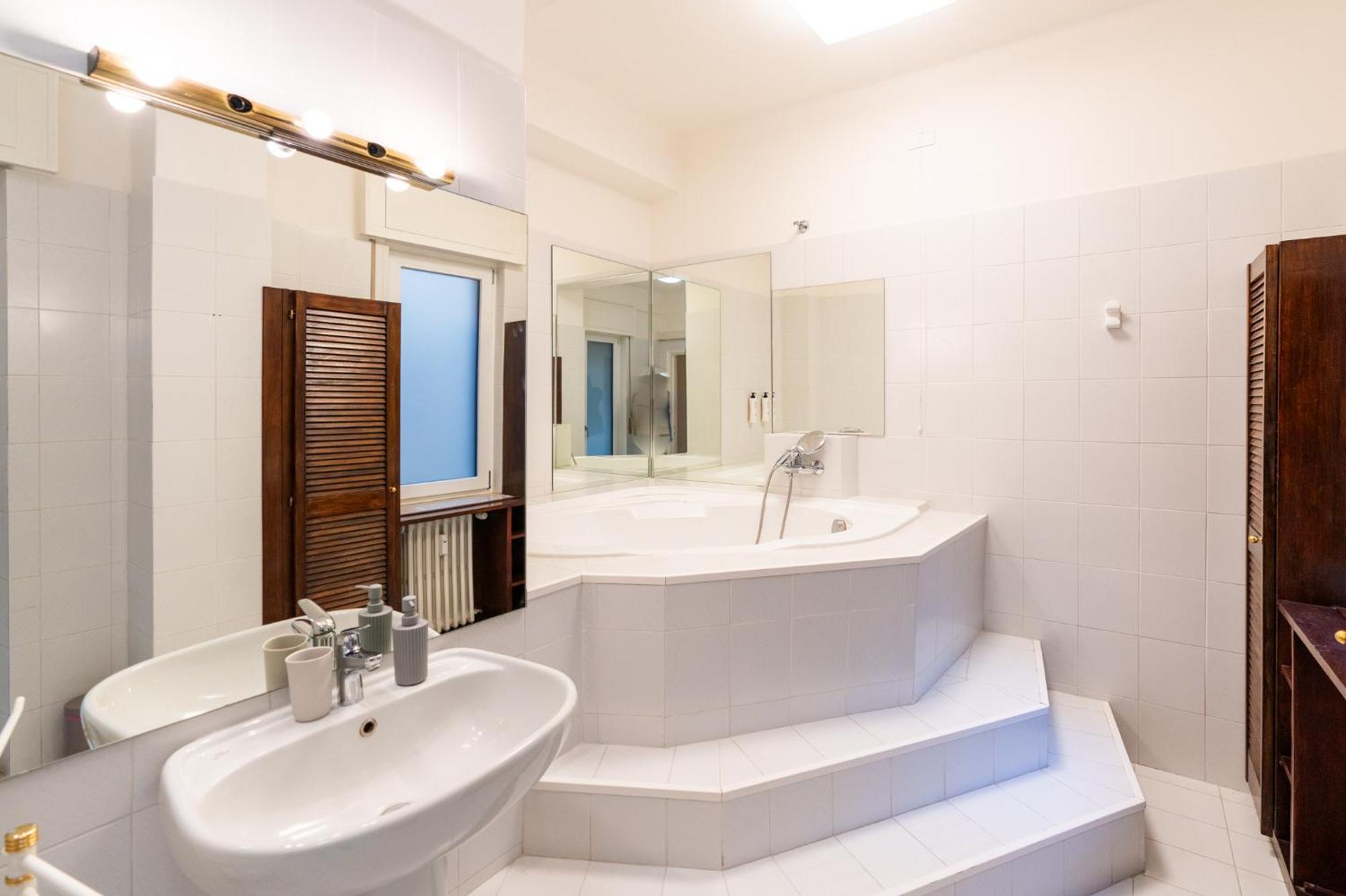 Domus Verona - Elegante Residenza Con Affaccio Su Porta Leoni Camera foto